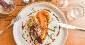 Colheita Butique Sazonal: para quem gosta de comida boa prato restaurante colheita boutique sazonal