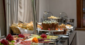 Laghetto Viverone Moinhos: café e charme Laghetto Viverone Moinhos - Porto Alegre