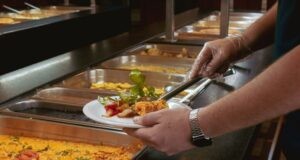 Lunar Restaurante e Pizzaria: lugar que atende a todos os paladares Lunar - Porto Alegre