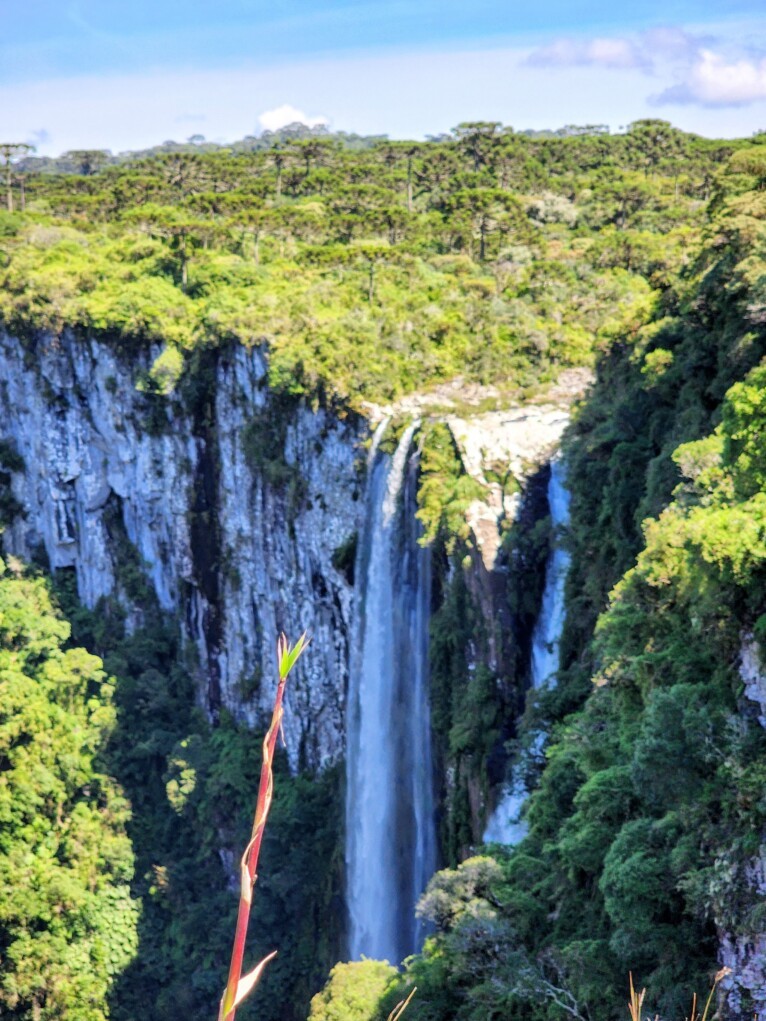 cascata véu de noita itaimbezinho