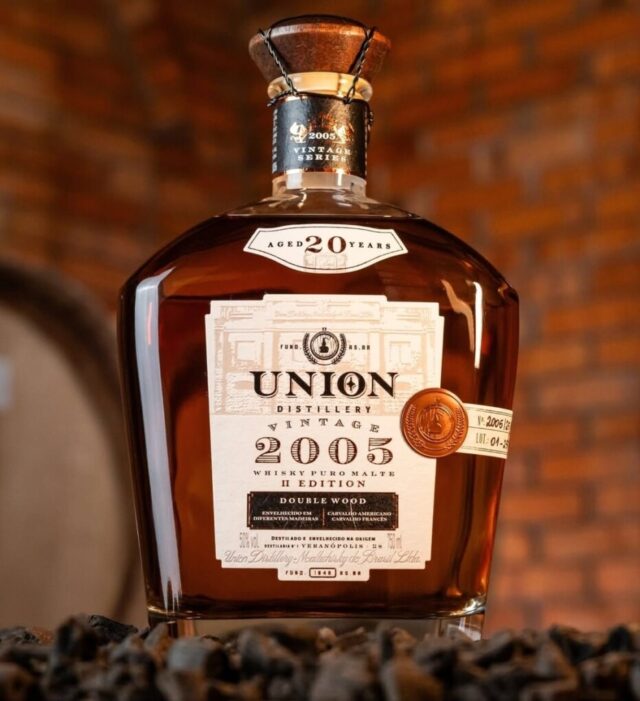 Union Distillery apresenta whisky puro malte com 20 anos de